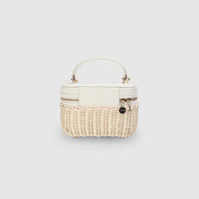 Lounge Cream In Neutral