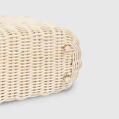 Lounge Cream In Neutral