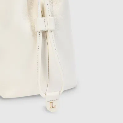 Lounge Cream In White