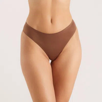 Lounge Chestnut In Brown