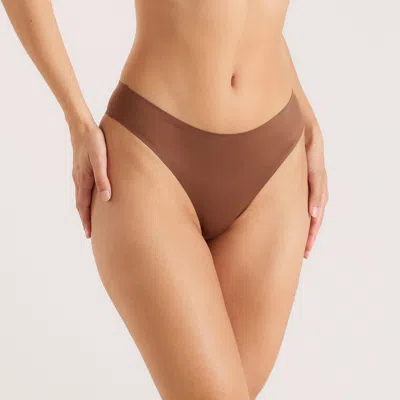 Lounge Chestnut In Brown