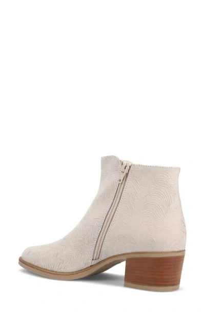 Ron White Weslynn Laser-cut Bootie In Neutral