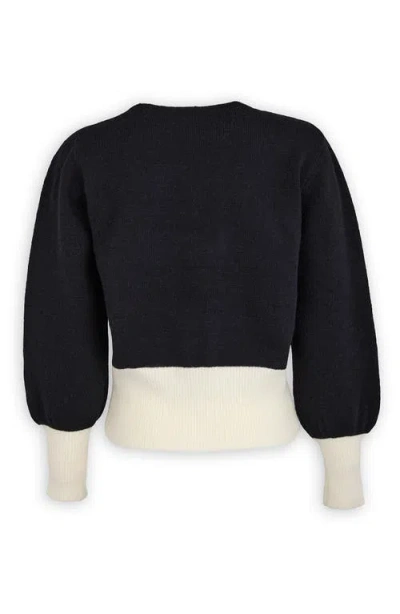 Saachi Ruffled Bloom Pullover Sweater In Black