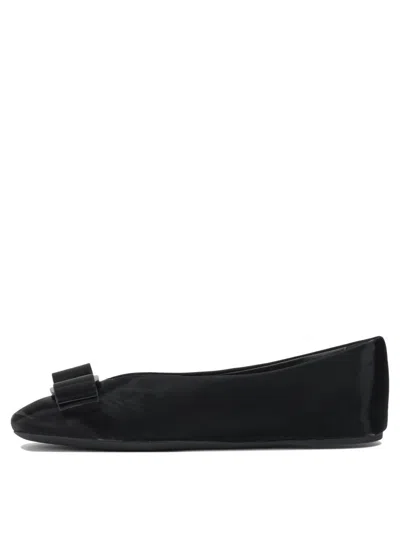 Ferragamo Leather Round Toe Ballerina Shoes With Bow Detail In Black