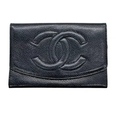 Pre-owned Chanel Grained Calfskin Wallet (bi-fold) () In Black