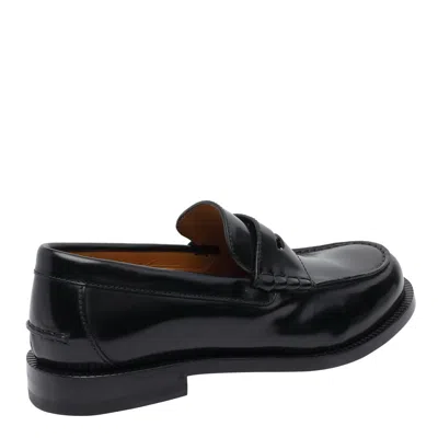 Gucci Round Toe Leather Loafers With Removable Detail In Black
