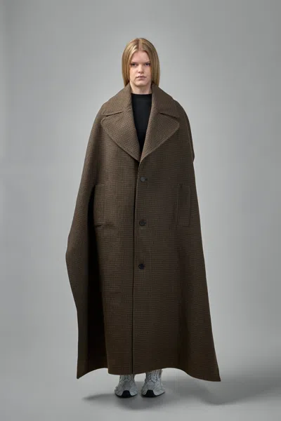 Balenciaga Coat Stola In Brown