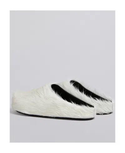 Marni White Long Hair Calfskin Fussbett Sabot In White