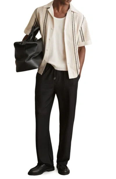 Reiss Mens Off White Navy Opal Striped Cotton-blend Shirt In Neutral