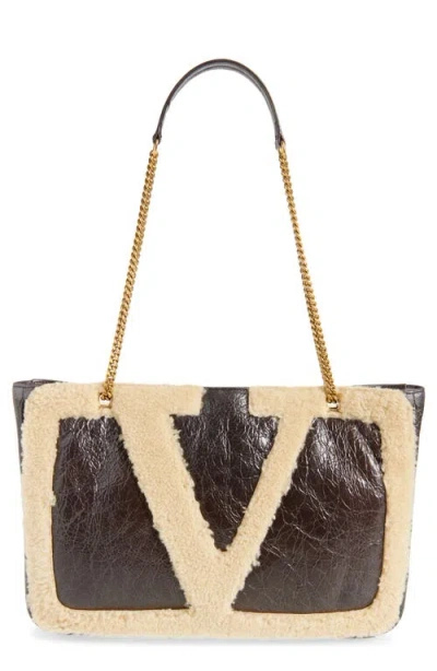 Valentino Viva Superstar Small Shearling Shopping Shoulder Bag In Brown