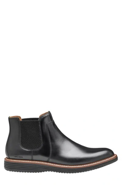 Johnston & Murphy Upton Chelsea Boot In Black