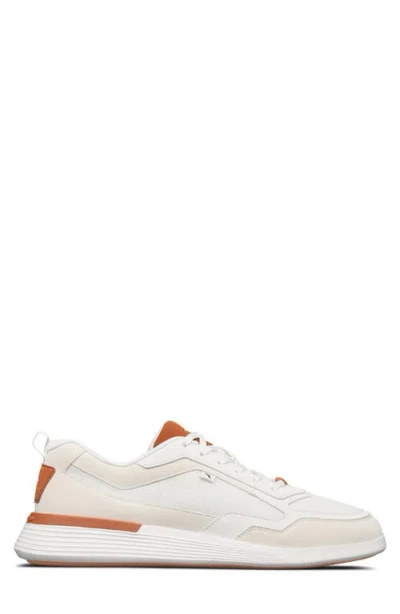 Wolf & Shepherd Crossover Runner Sport Sneaker In White