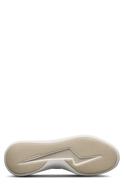 Wolf & Shepherd Toro Swiftknit Sneaker In Multi