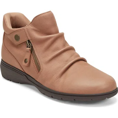 Rockport Rwhelen Boot In Brown