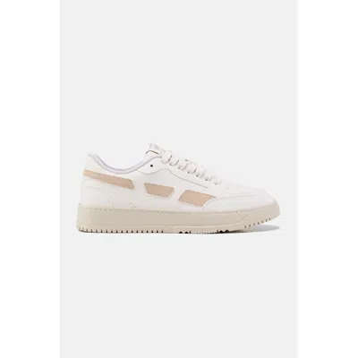 Saye M82 Hybrid In Neutral