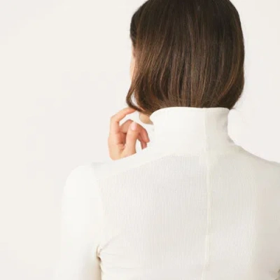 Hikerkind Ribbed Merino Turtleneck 02 In White