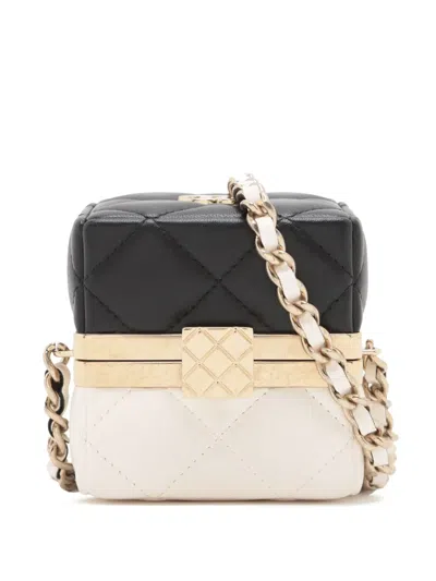 Pre-owned Chanel 2021-2025 Bicolor Quilted Lambskin Cube Clutch With Chain Crossbody Bag In White