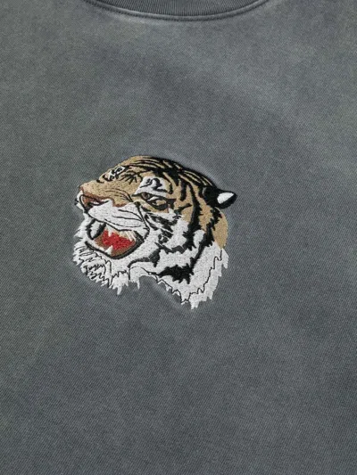 Evisu Tiger Embroidered T-shirt In Gray