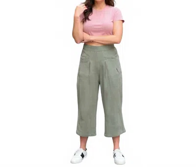 Cotton Bleu Gauze Front Pocket Detailed Pants In Olive In Green