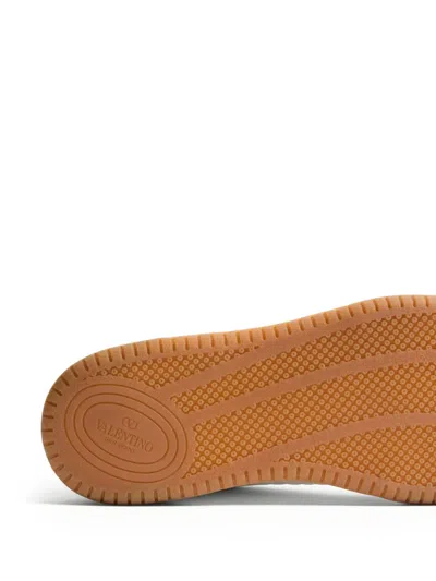 Valentino Garavani Signature Detail Ankle Padding Sneakers With Interchangeable Laces In White