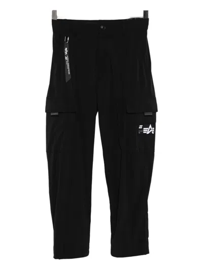 Izzue Logo Cargo Trousers In Black