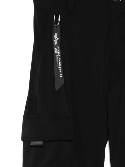 Izzue Logo Cargo Trousers In Black
