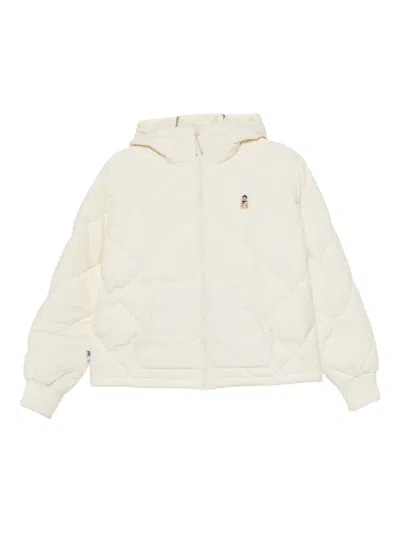 绗缝连帽蓬松夹克