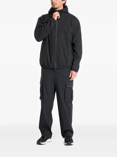 UNSTOPPABLE TXT 夹克