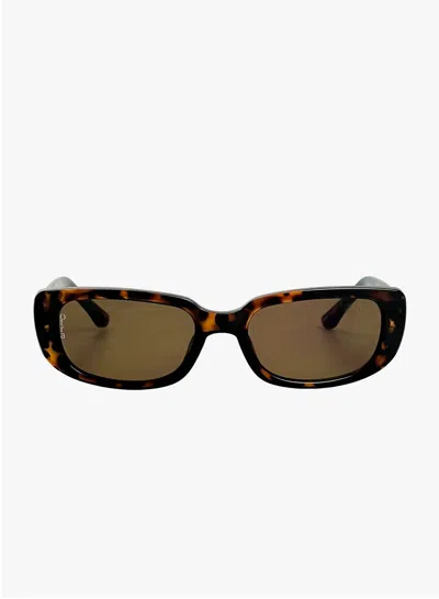 Otra Backstreet Sunglasses In Tort/brown In Brown