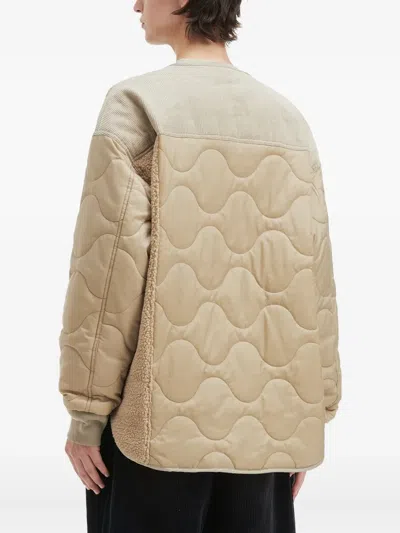 绗缝拼贴设计夹克