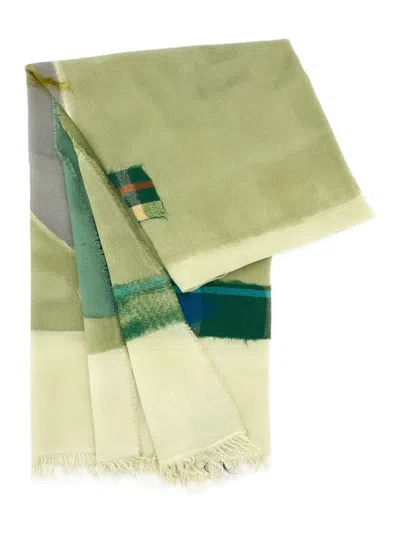 Exquisite J Graphic-pattern Fringed Scarf In Green