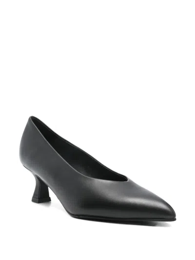 Pedro Miralles Firenze Pumps In Black