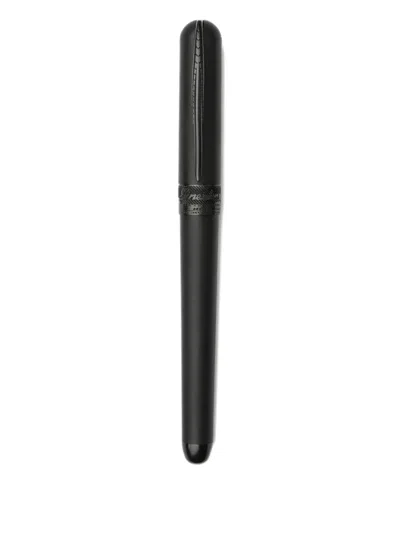 Pineider Avatar Ur Matt Engraved Fountain Pen (14.8cm X 1.42cm) In Black