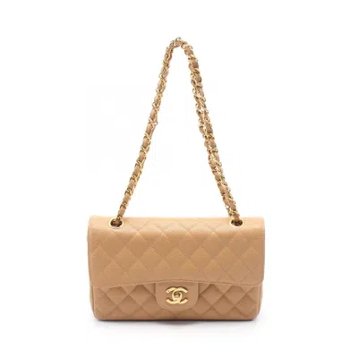Pre-owned Chanel Beige Leather Shoulder Bag () In Sand