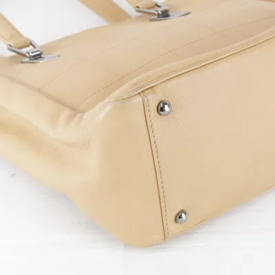 Pre-owned Chanel Beige Leather Tote Bag () In Sand