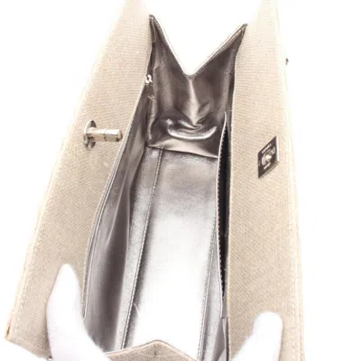 Pre-owned Chanel Beige Linen Shoulder Bag () In Sand