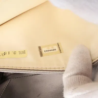 Pre-owned Chanel Beige Linen Shoulder Bag () In Sand