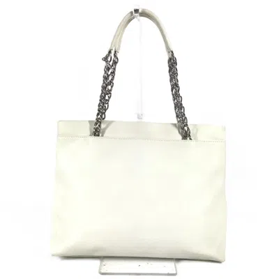 Pre-owned Chanel White Grained Calfskin Shoulder Bag Tote Bag ()