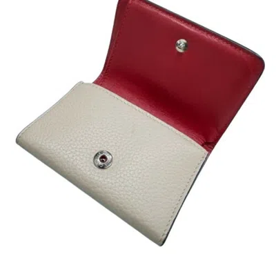 Pre-owned Christian Louboutin Beige Leather Wallet (tri-fold) () In Sand