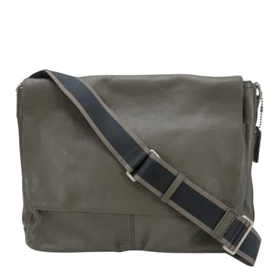 Pre-owned Coach Khaki Brown Leather Shoulder Bag ()