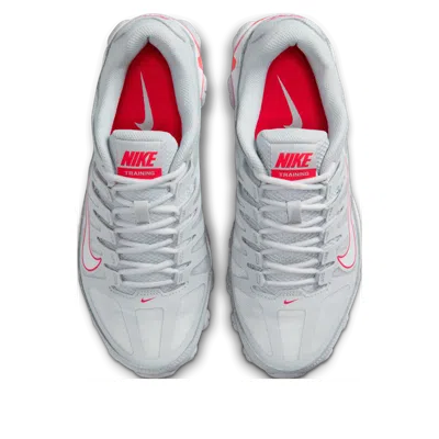 Nike (wmns)  Reax 8 Tr 'pure Platinum Red Orbit' In Multi