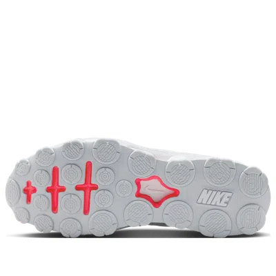 Nike (wmns)  Reax 8 Tr 'pure Platinum Red Orbit' In Multi