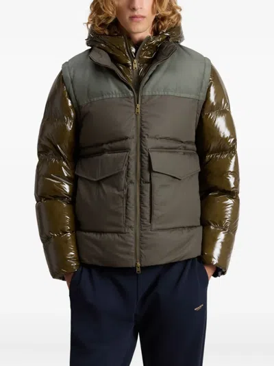 Woolrich Convertible Puffer Jacket In Green