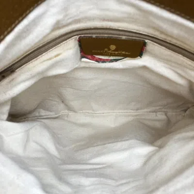 Pre-owned Gucci Beige Gg Supreme Canvas Leather Clutch Bag () In Sand