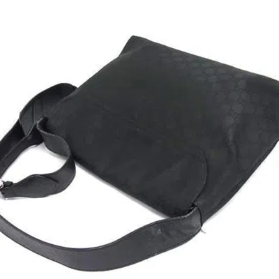 Pre-owned Gucci Black Nylon Leather Messenger Bag Shoulder Bag ()