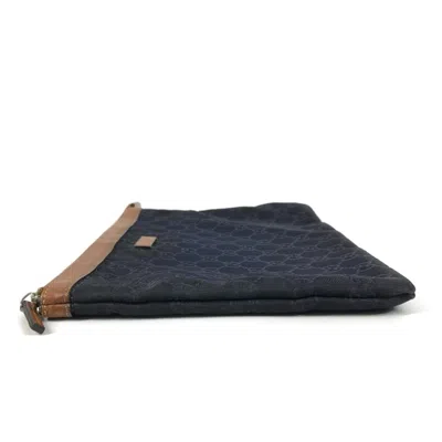 Pre-owned Gucci Navy Leather Nylon Clutch Bag () In Blue