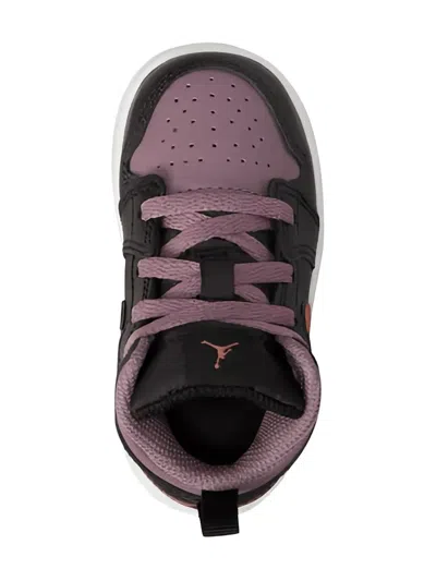 Jordan 1 Mid Se Lace-up Sneakers In Black