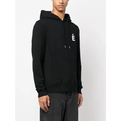 Etudes Studio Etudes Klein Logo Embroidered Hoodie In Black