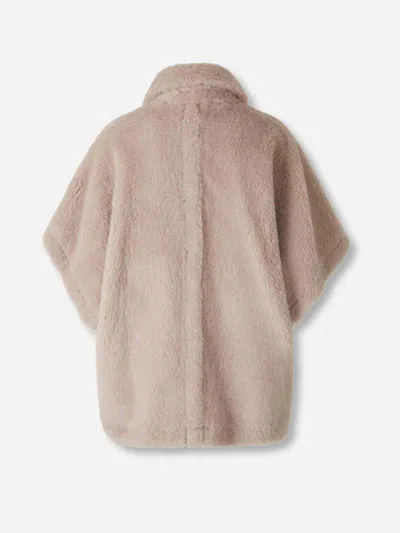 Max Mara Short Fur Coat In Neutral