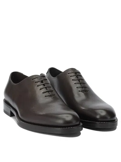 Ferragamo Round Toe Leather Lace-up Footwear In Black